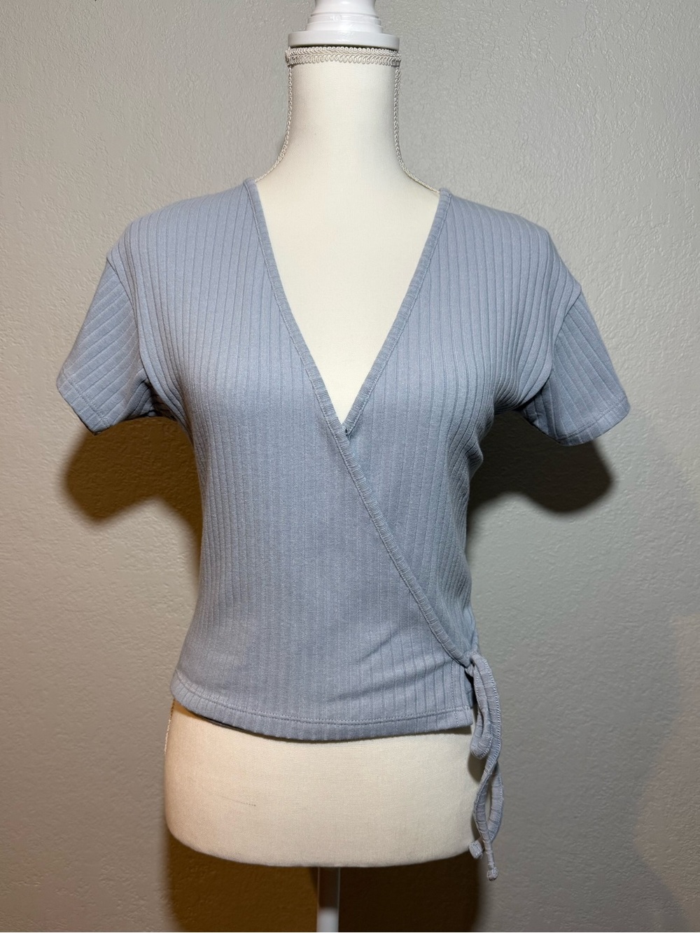 Madewell - Ribbed Wrap Top/Blouse Light Blue “Dusty Pool”, Soft,Stretch Sz.Small